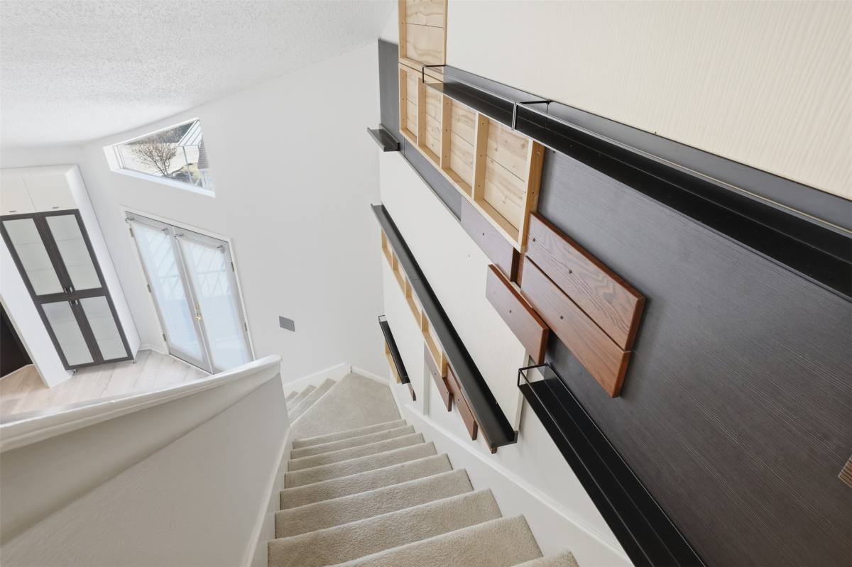 Condo for rent at 10855 Meadowglen Lane #823, Houston, TX 77042