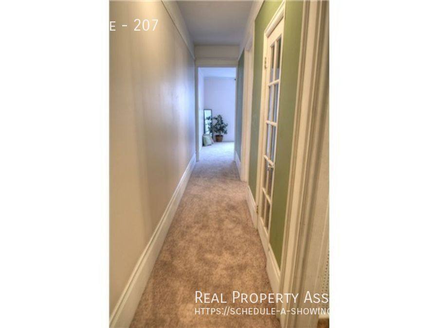 Condo for rent at 403 Terry Ave #207, Seattle, WA 98104