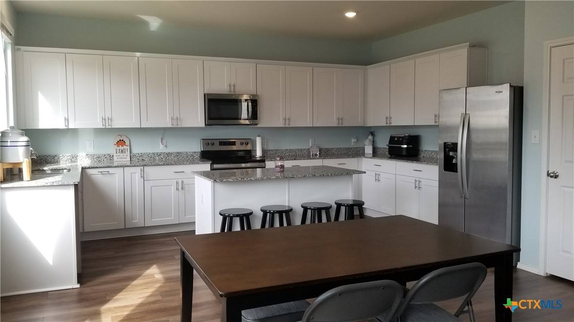 Apartment for rent at 4044 Sun Meadow Lane, Seguin, TX 78155