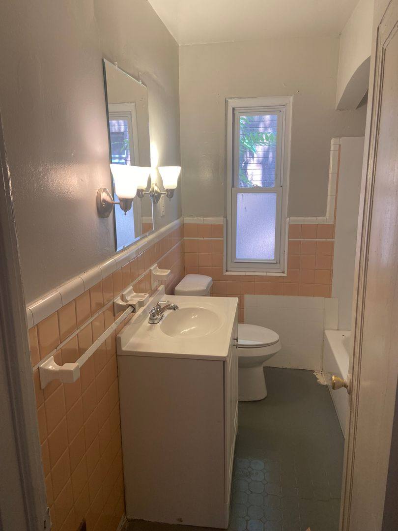 House for rent at 9409 Balfour, Detroit, MI 48224