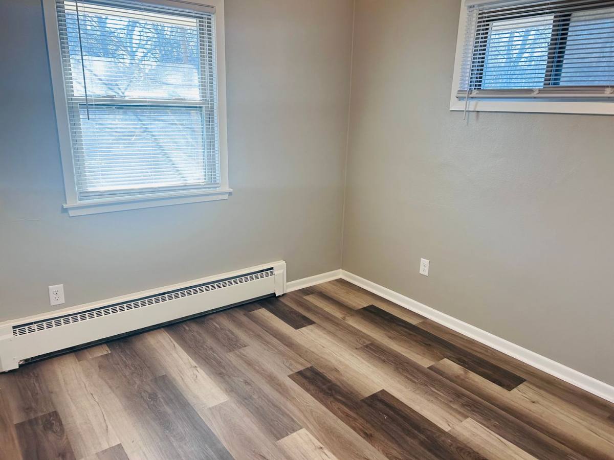 Apartment for rent at 800 Dodd Rd, Saint Paul, MN 55118