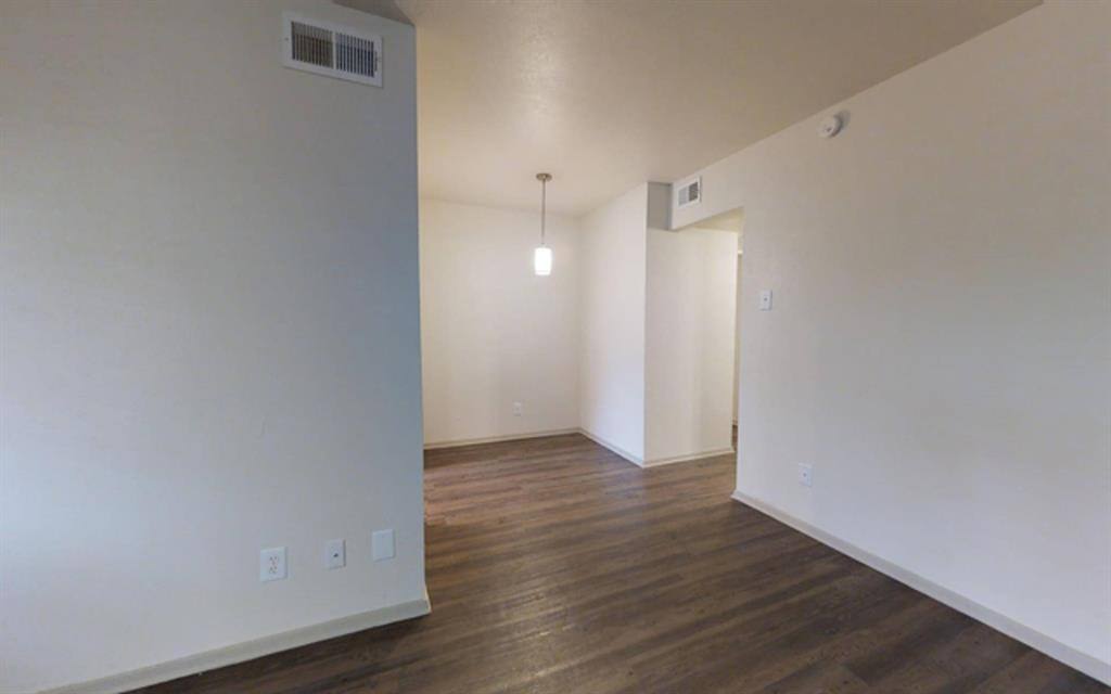 Apartment for rent at 4710 Abbott Ave #105, Dallas, TX 75205