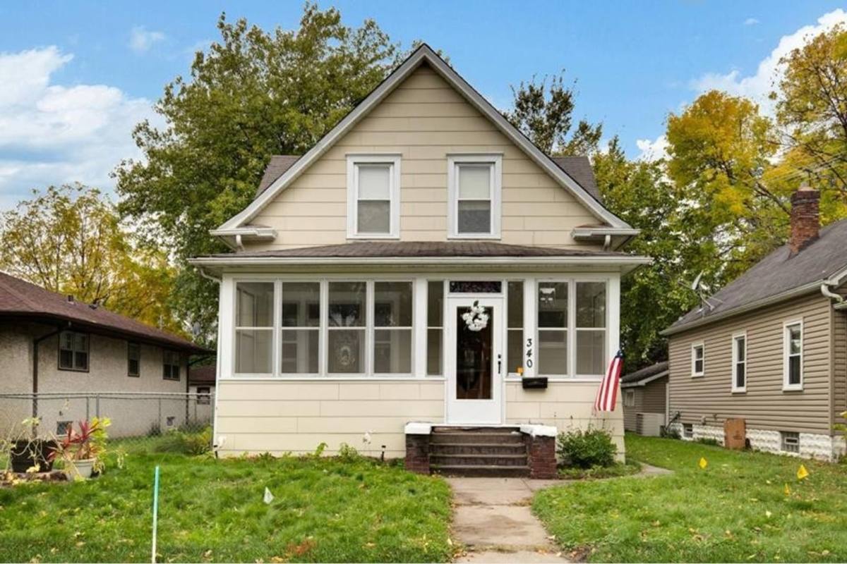 House for rent at 340 5th Ave S, South Saint Paul, MN 55075