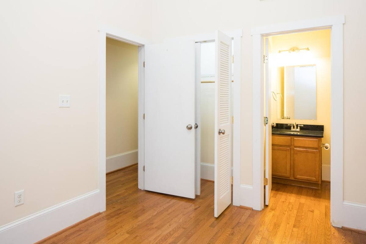 Apartment for rent at 323 W Broad St #7, Richmond, VA 23220