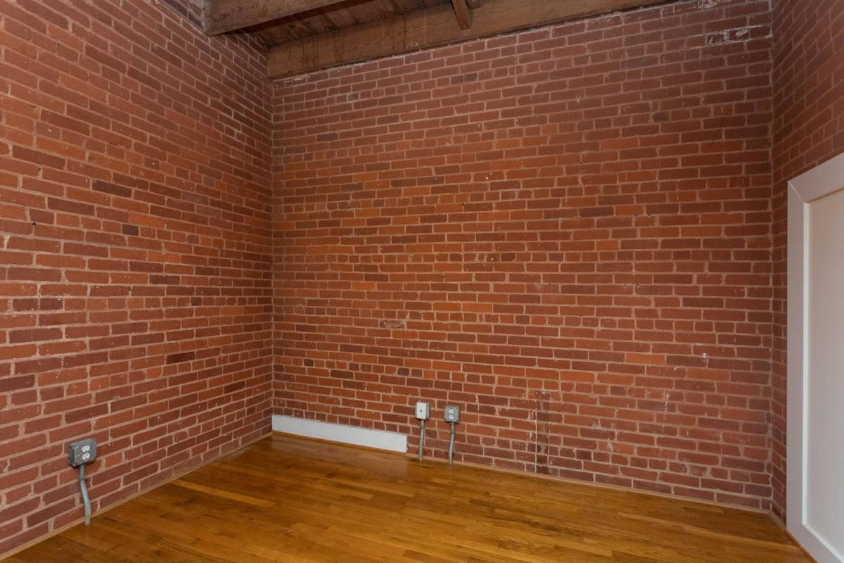 Apartment for rent at 1201 W Clay St, Richmond, VA 23220