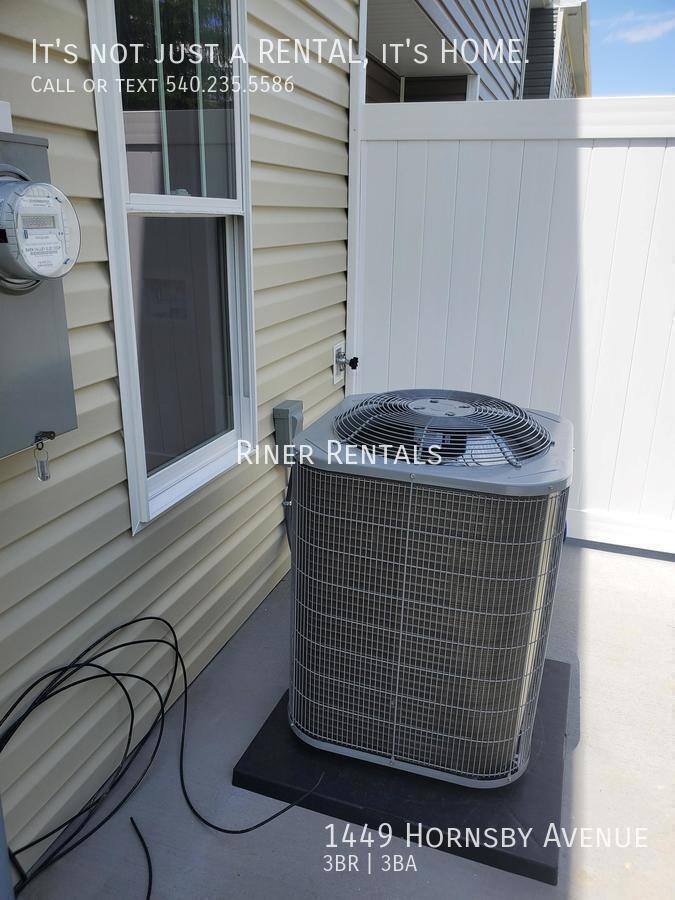 Townhouse for rent at 1449 Hornsby Ave, Harrisonburg, VA 22801