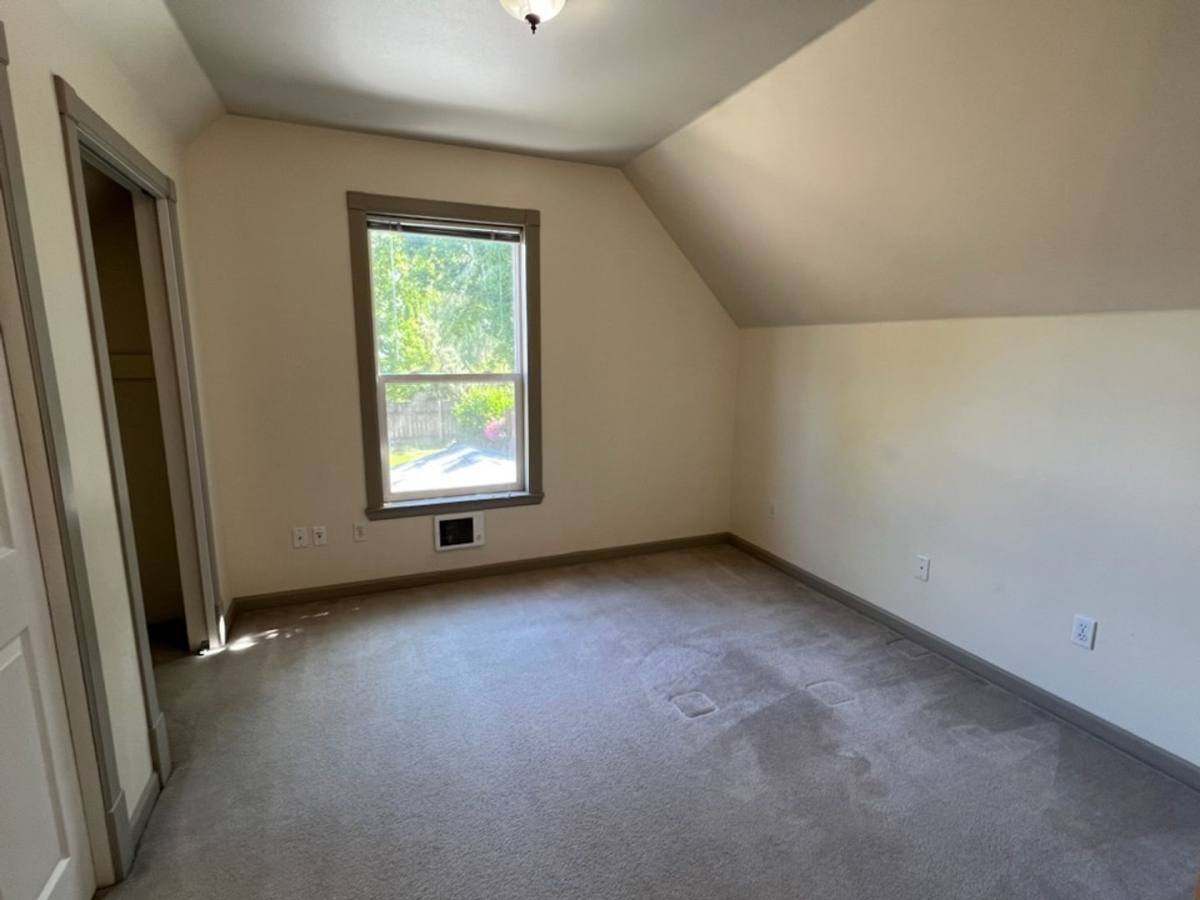 Townhouse for rent at 301 Sullivan St, Cashmere, WA 98815