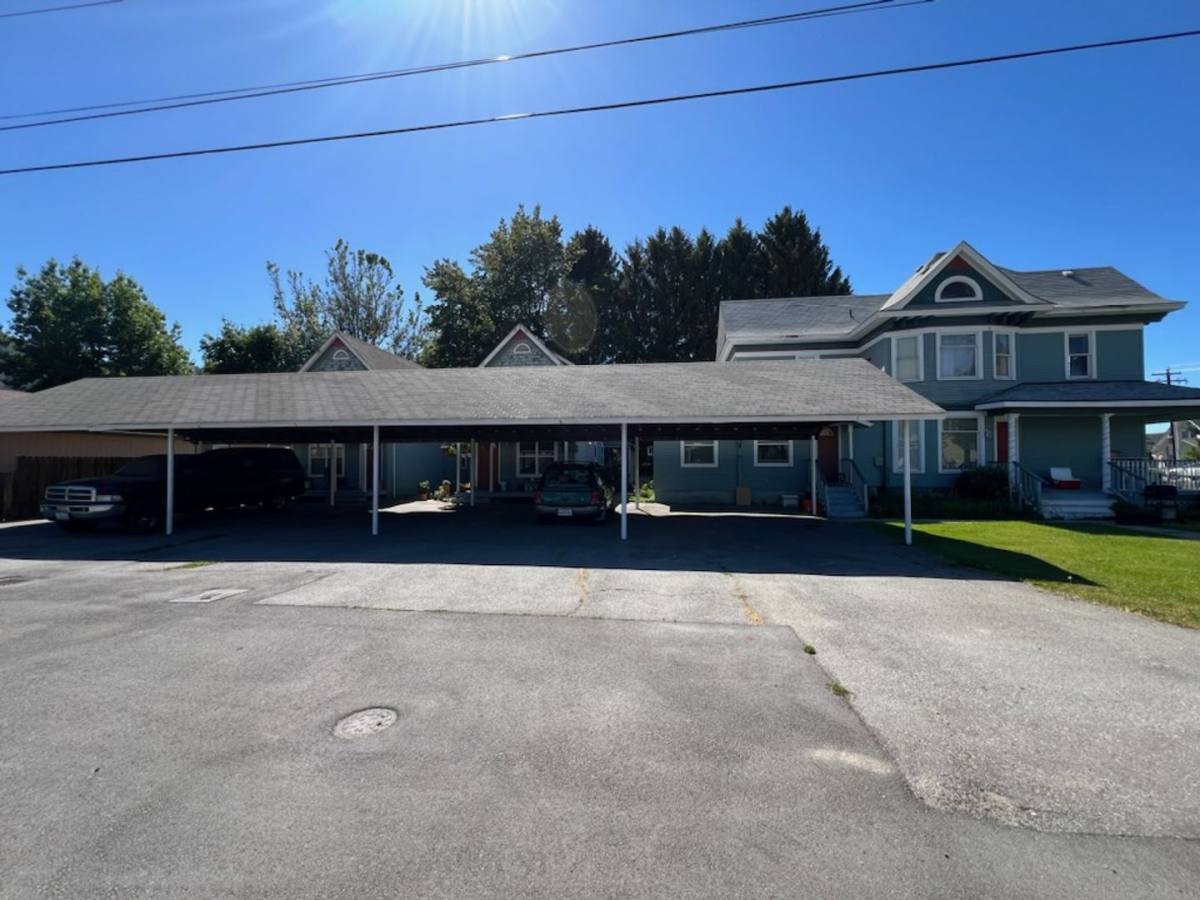 Townhouse for rent at 301 Sullivan St, Cashmere, WA 98815