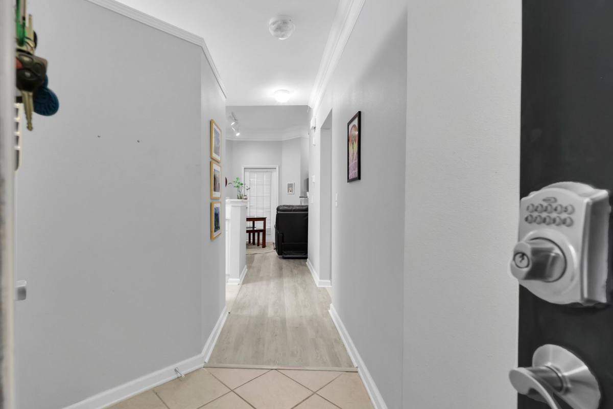 Condo for rent at 1733 Whitemarsh Way, Savannah, GA 31410