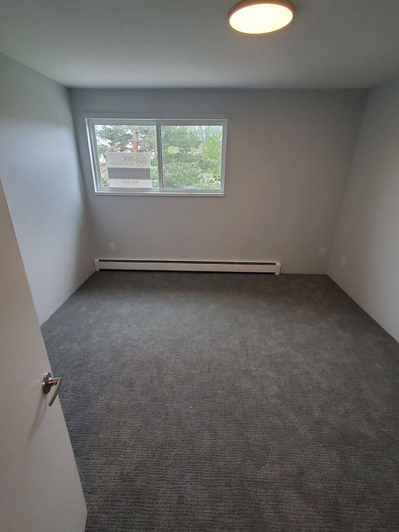 Apartment for rent at 645 Manhattan Place, Boulder, CO 80303
