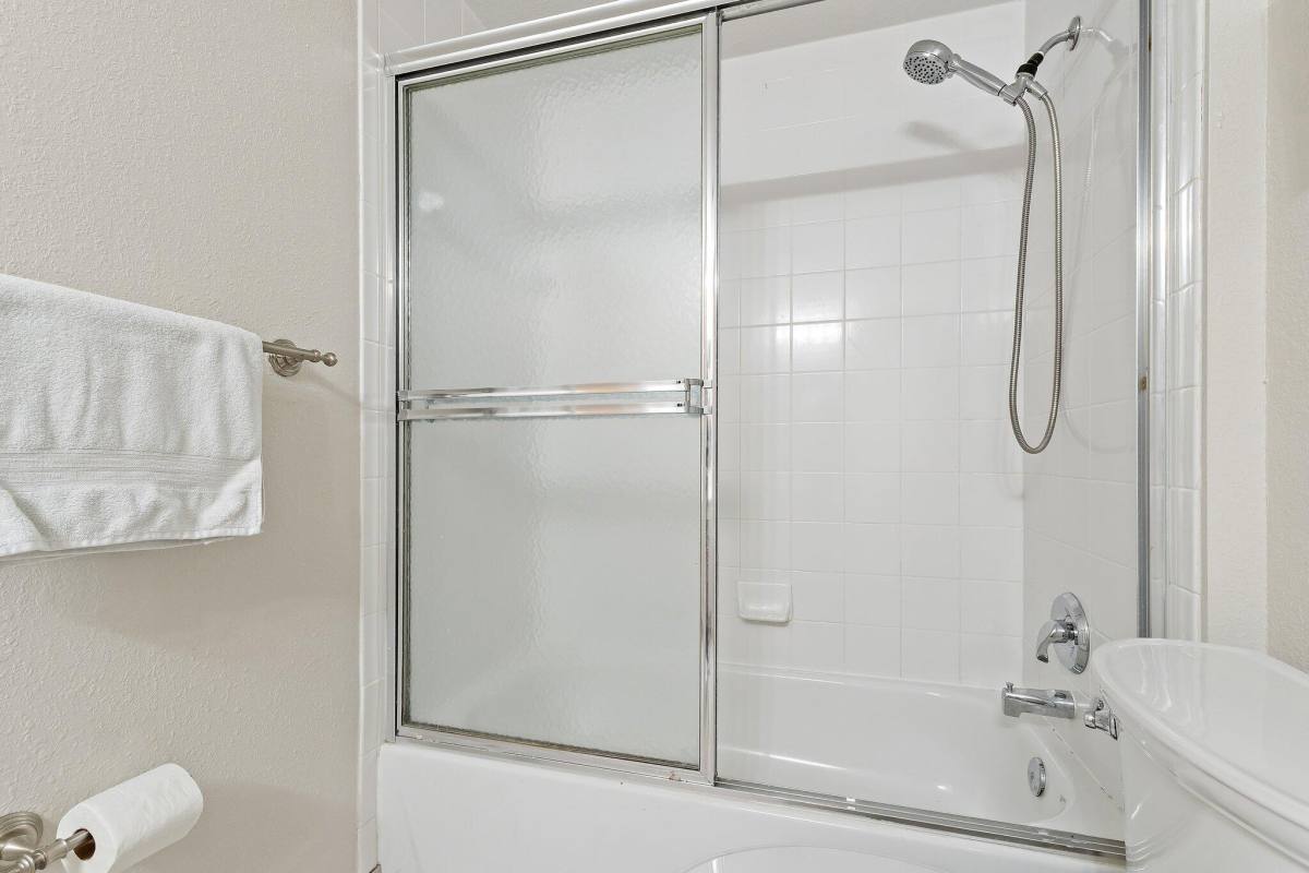 Condo for rent at 2809 Amalei Dr #203, Palm Beach Gardens, FL 33410