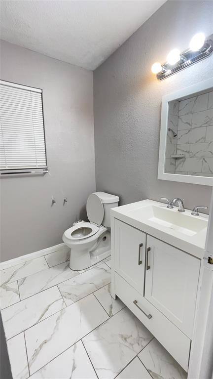 Apartment for rent at 1700 Sagebrush Trail, Euless, TX 76040