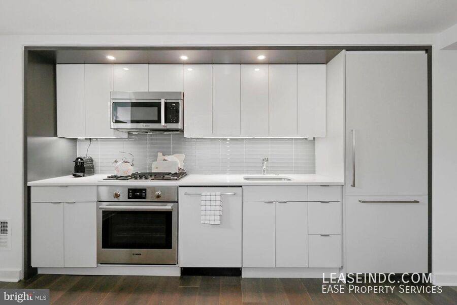 Apartment for rent at 129 W St NW #103, Washington, DC 20001