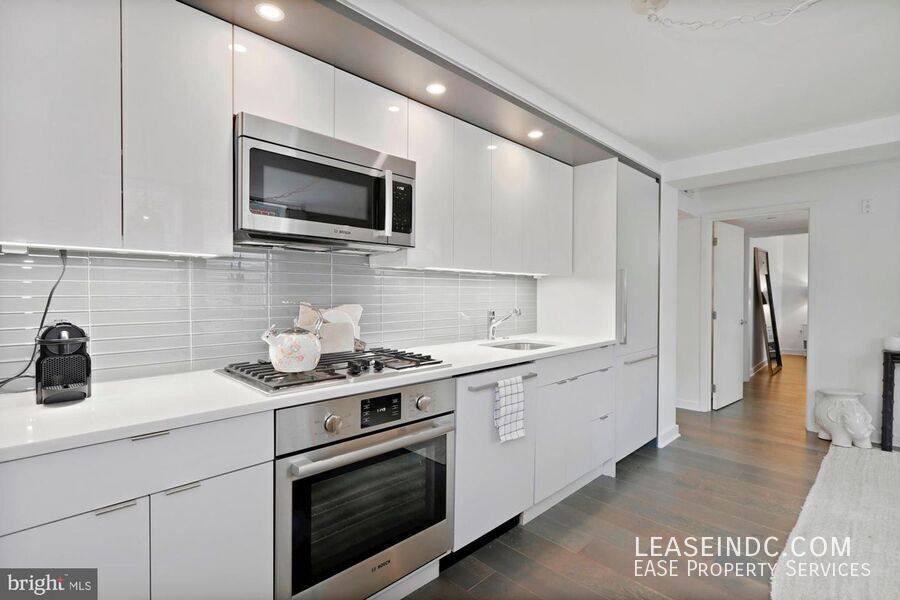 Apartment for rent at 129 W St NW #103, Washington, DC 20001