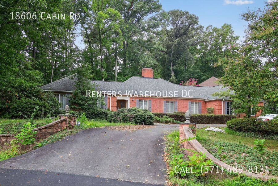 House for rent at 18606 Cabin Rd, Triangle, VA 22172