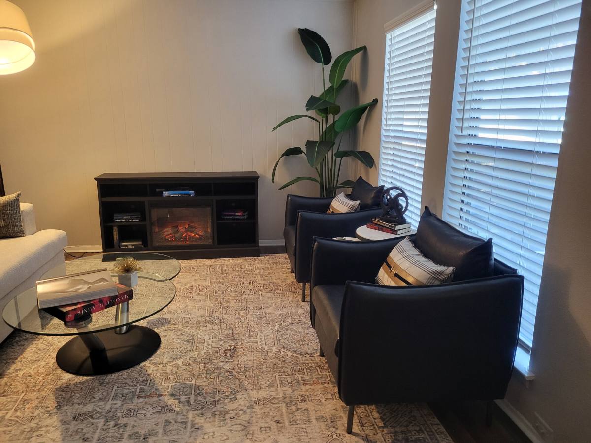 Apartment for rent at Lavera at Lake Highlands, 9842 Audelia Rd, Dallas, TX 75238