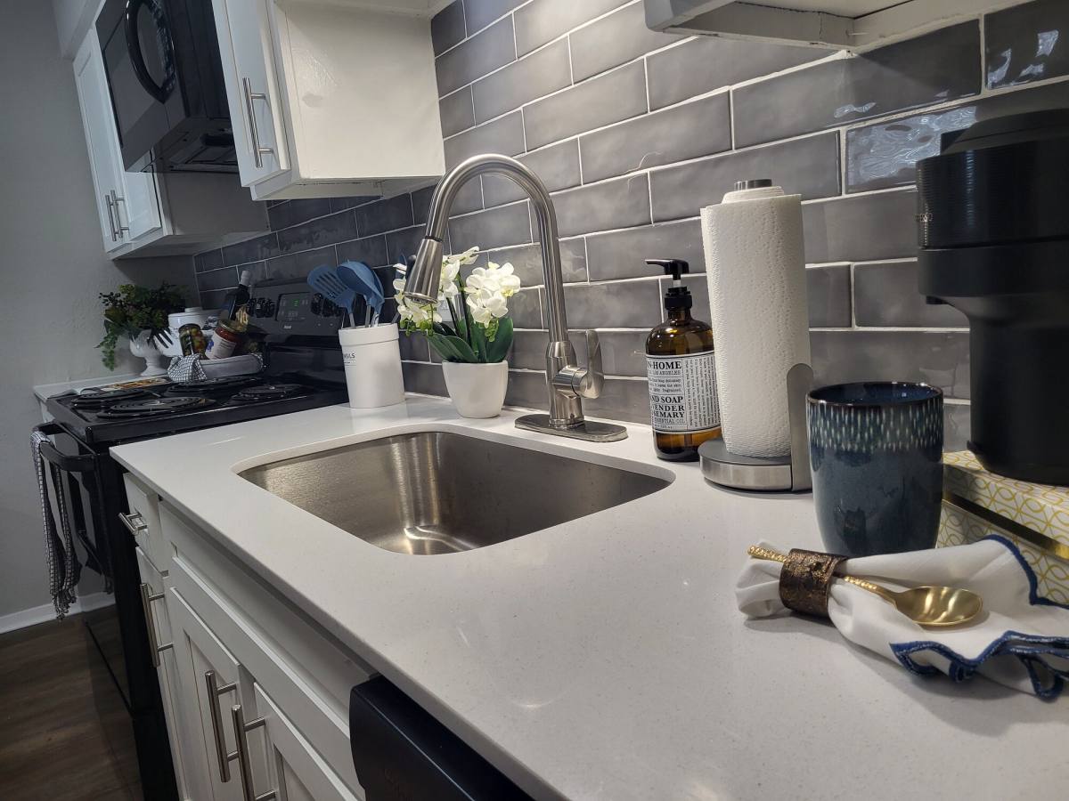 Apartment for rent at Lavera at Lake Highlands, 9842 Audelia Rd, Dallas, TX 75238