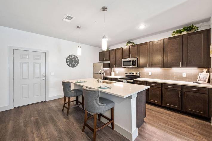 Apartment for rent at Prairie Gate Community Phase II, 3930 Westcliff Rd, Grand Prairie, TX 75052
