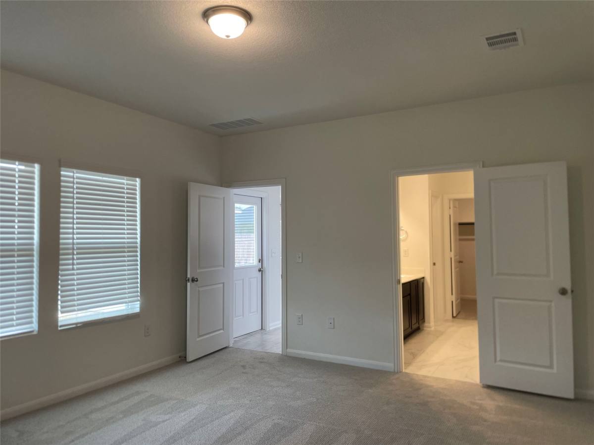Apartment for rent at 314 Ashby Dr #314, Hutto, TX 78634