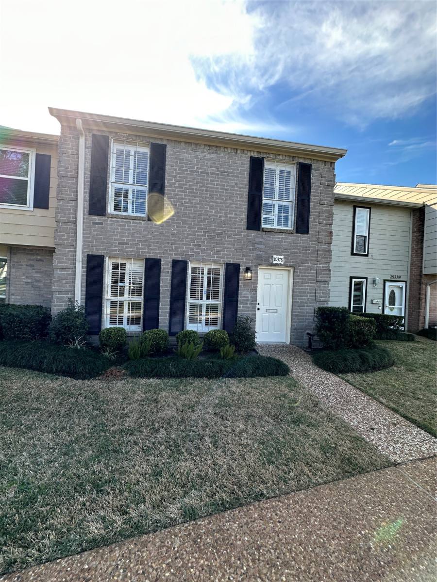 Townhouse for rent at 10378 Briar Forest Dr #1037832 5, Houston, TX 77042