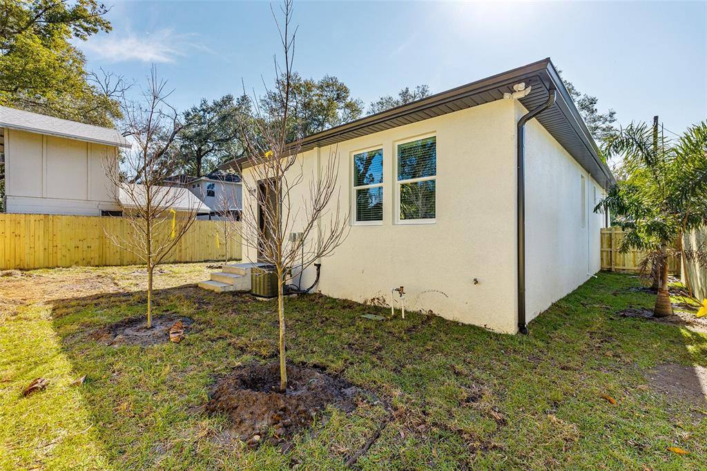 Apartment for rent at 113 W Elm St #113, Tampa, FL 33604