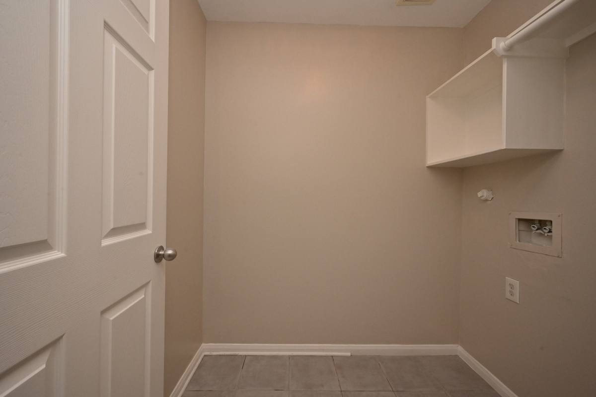 Townhouse for rent at 6127 Yorkglen Manor Lane, Houston, TX 77084