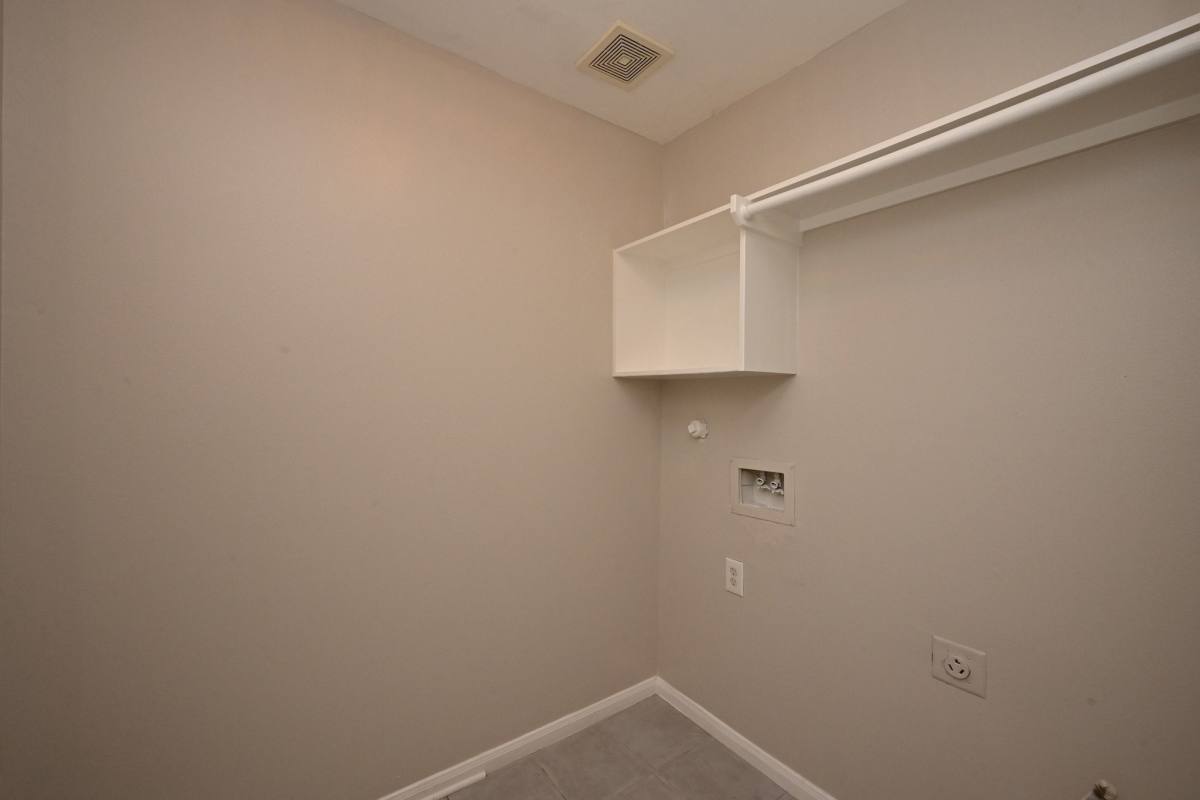 Townhouse for rent at 6127 Yorkglen Manor Lane, Houston, TX 77084