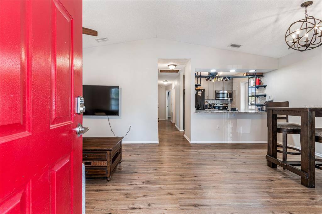Apartment for rent at 2101 W Cherry St, Tampa, FL 33607