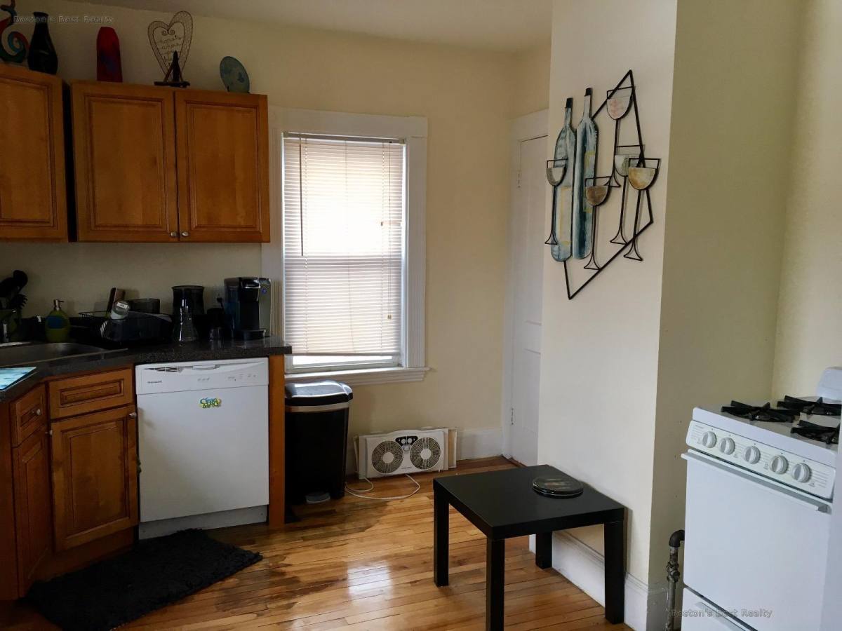 House for rent at 384 Washington St #4, Brighton, MA 02135