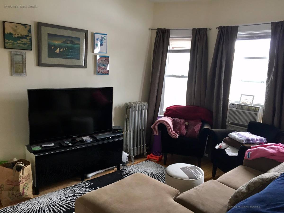 House for rent at 384 Washington St #4, Brighton, MA 02135