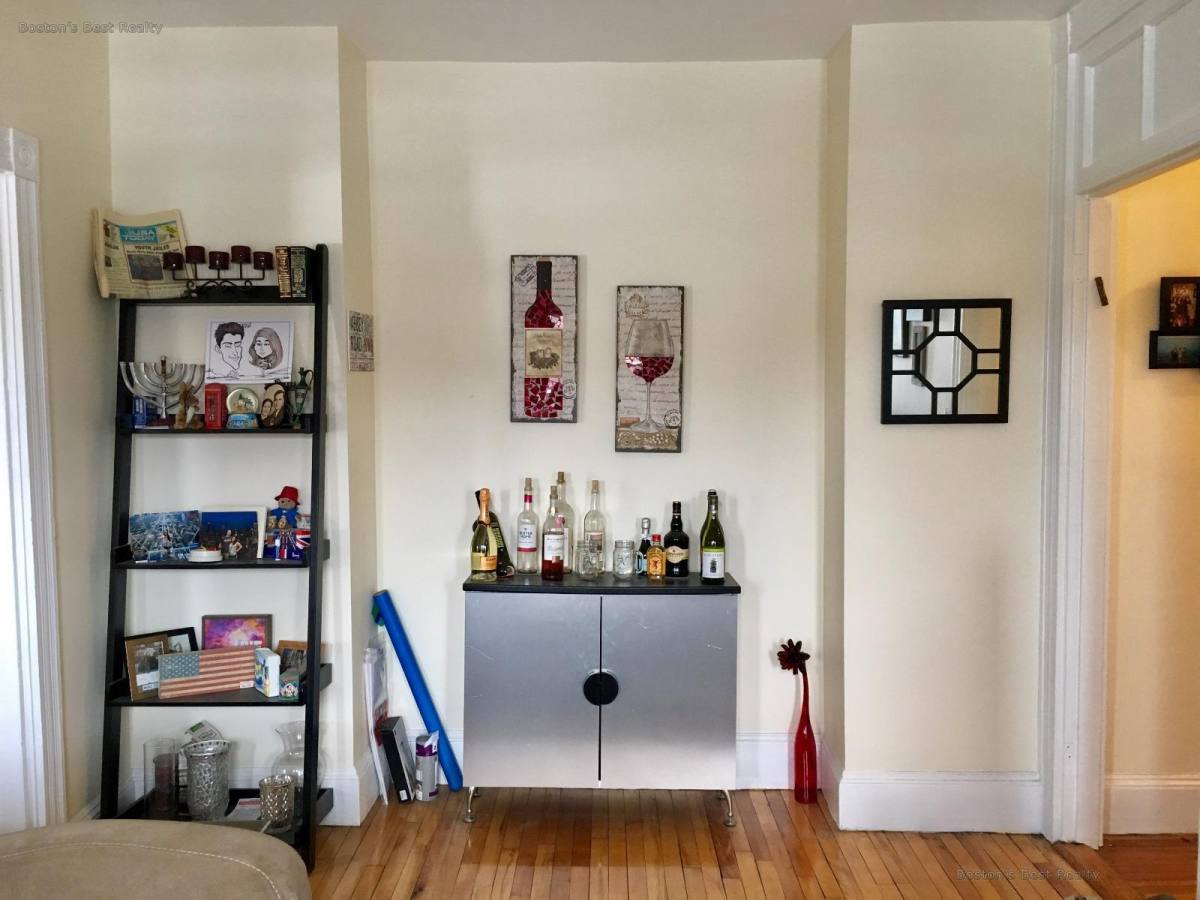 House for rent at 384 Washington St #4, Brighton, MA 02135