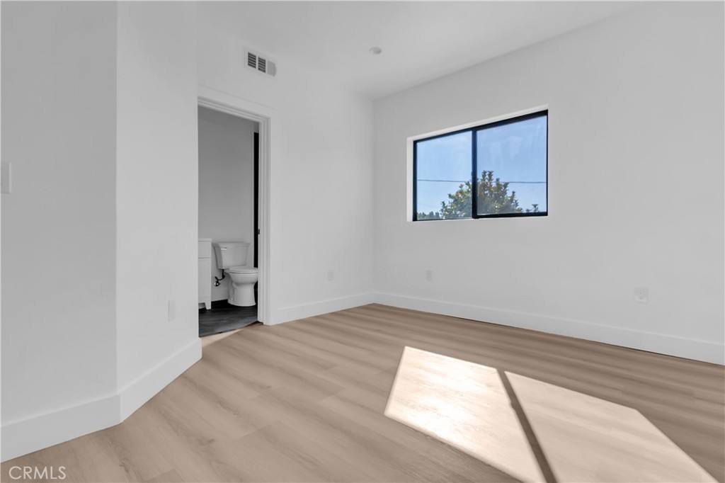 Townhouse for rent at 1571 Ricardo St #2, Los Angeles, CA 90033