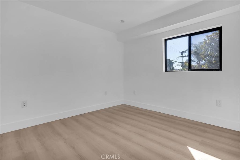 Townhouse for rent at 1571 Ricardo St #2, Los Angeles, CA 90033