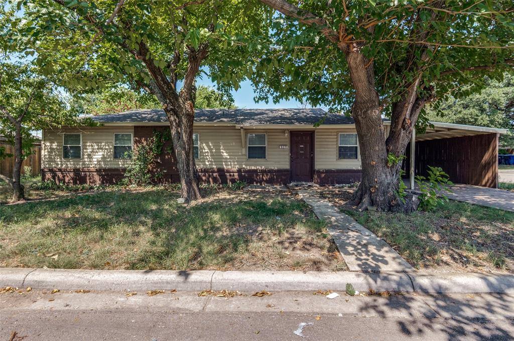 Apartment for rent at 9311 Oakland Dr, Frisco, TX 75033