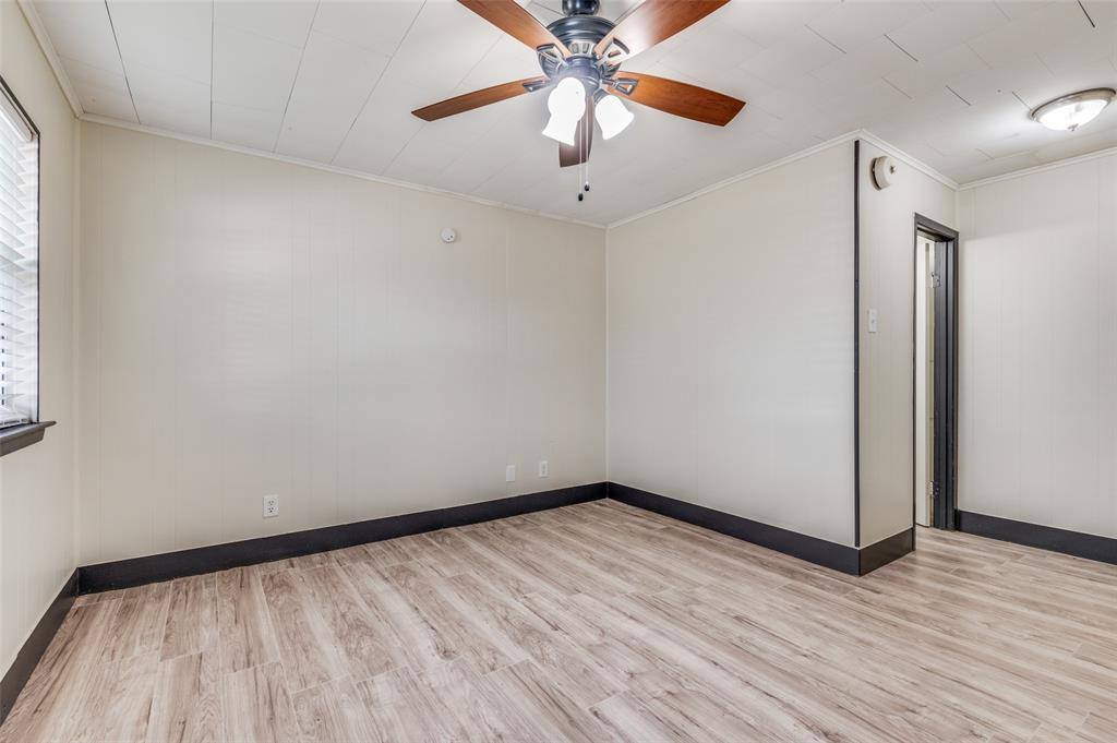 Apartment for rent at 9311 Oakland Dr, Frisco, TX 75033