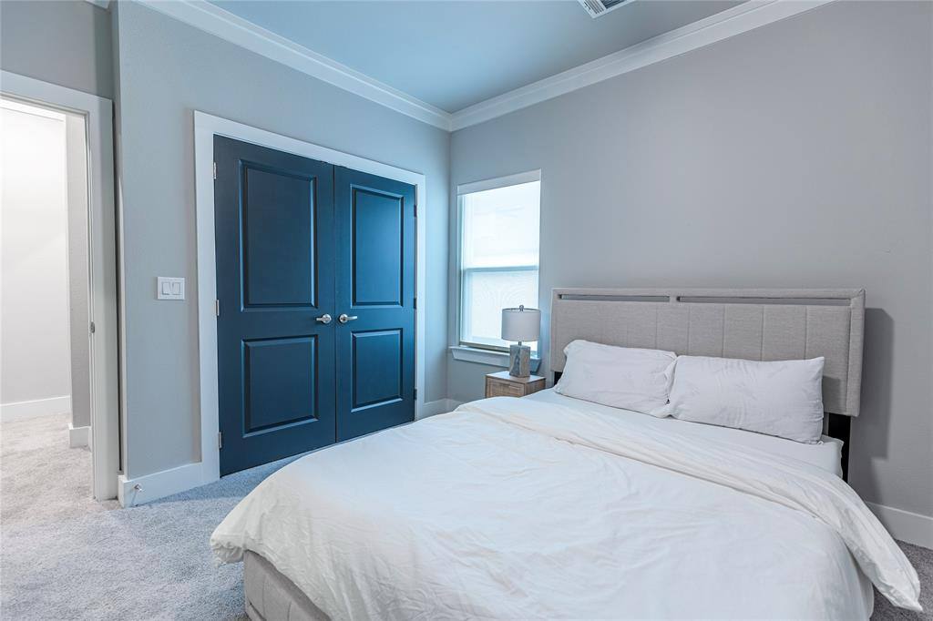 Apartment for rent at 3304 Norris Dr, Plano, TX 75074