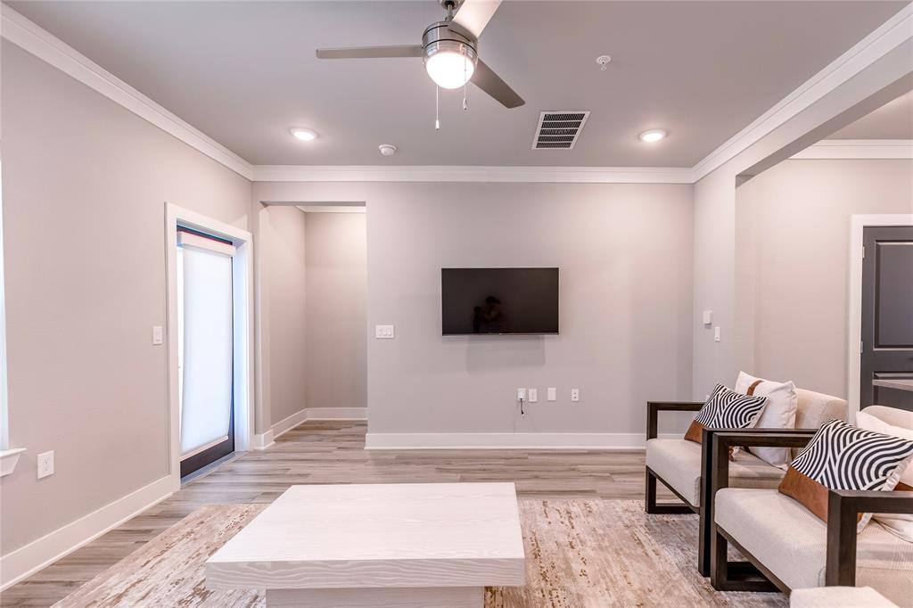 Apartment for rent at 3304 Norris Dr, Plano, TX 75074