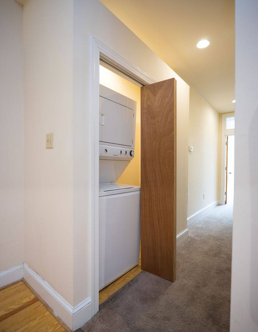 Apartment for rent at 115 W Broad St, Richmond, VA 23220
