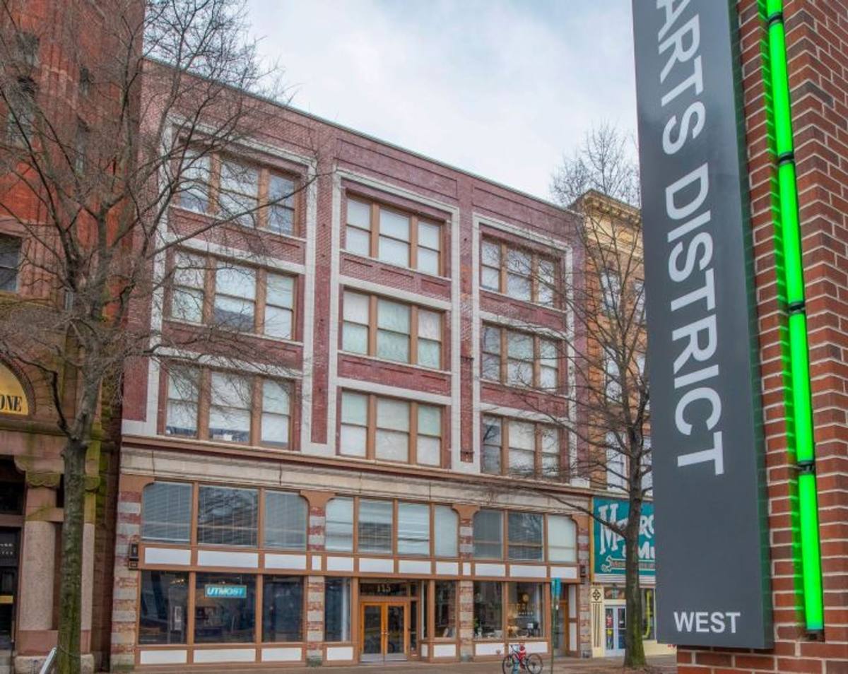 Apartment for rent at 115 W Broad St, Richmond, VA 23220