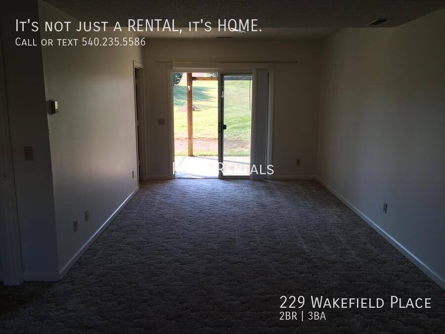 Townhouse for rent at 229 Wakefield Place, Harrisonburg, VA 22801