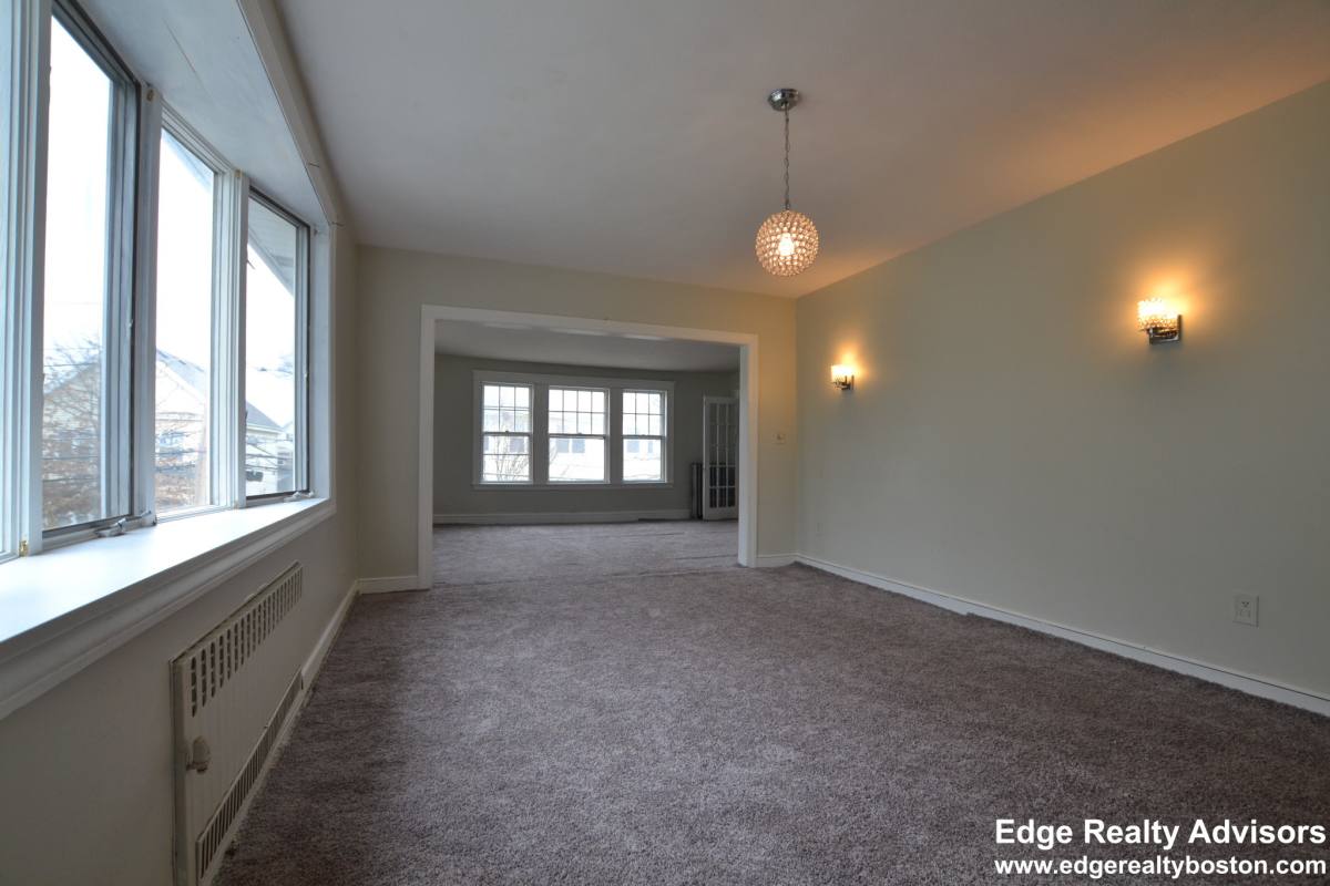 Apartment for rent at 29 Washington Ave, Waltham, MA 02453