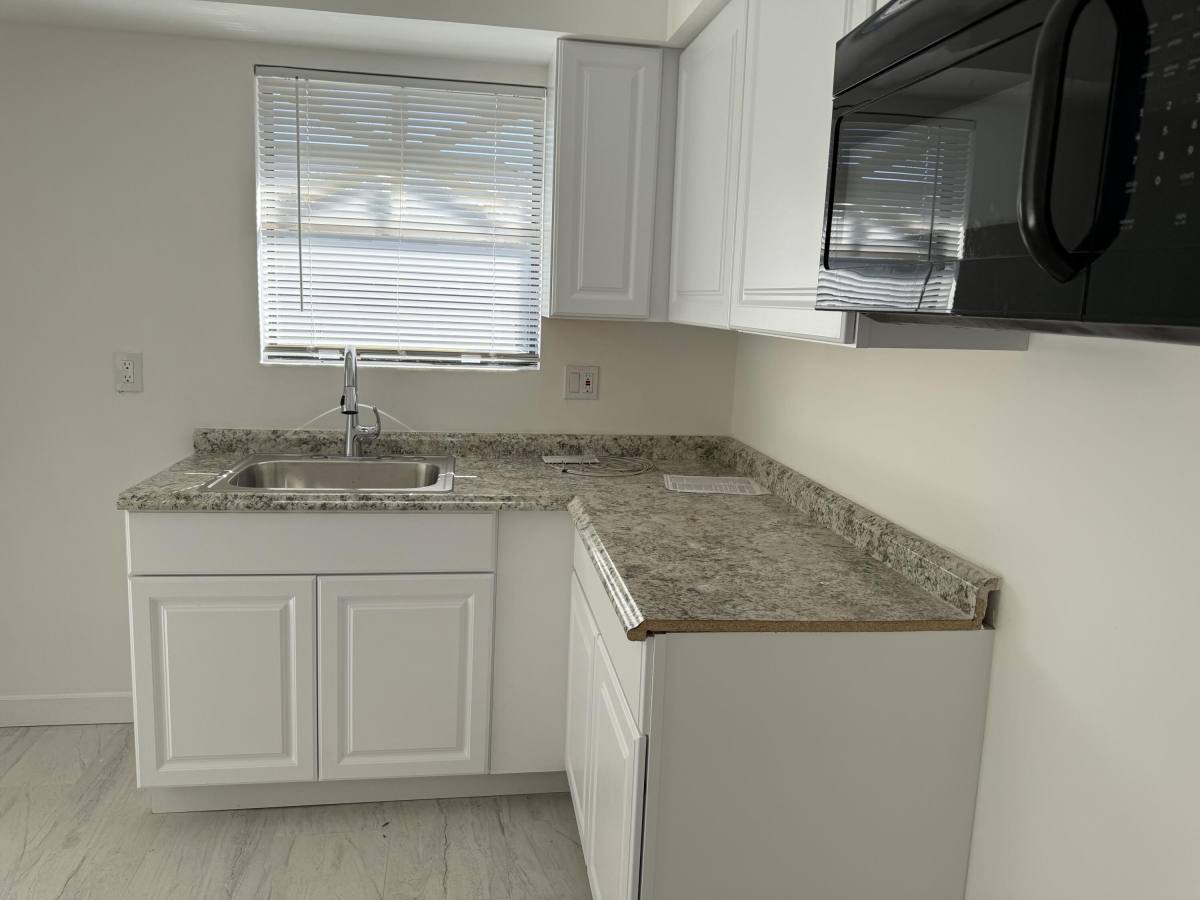 Townhouse for rent at 2103 Wharf Lane, Lake Worth, FL 33463