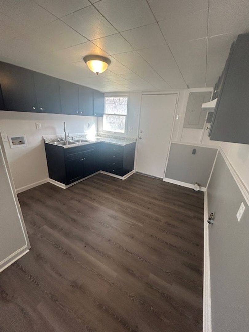 House for rent at 222 St John Dr, East Saint Louis, IL 62206