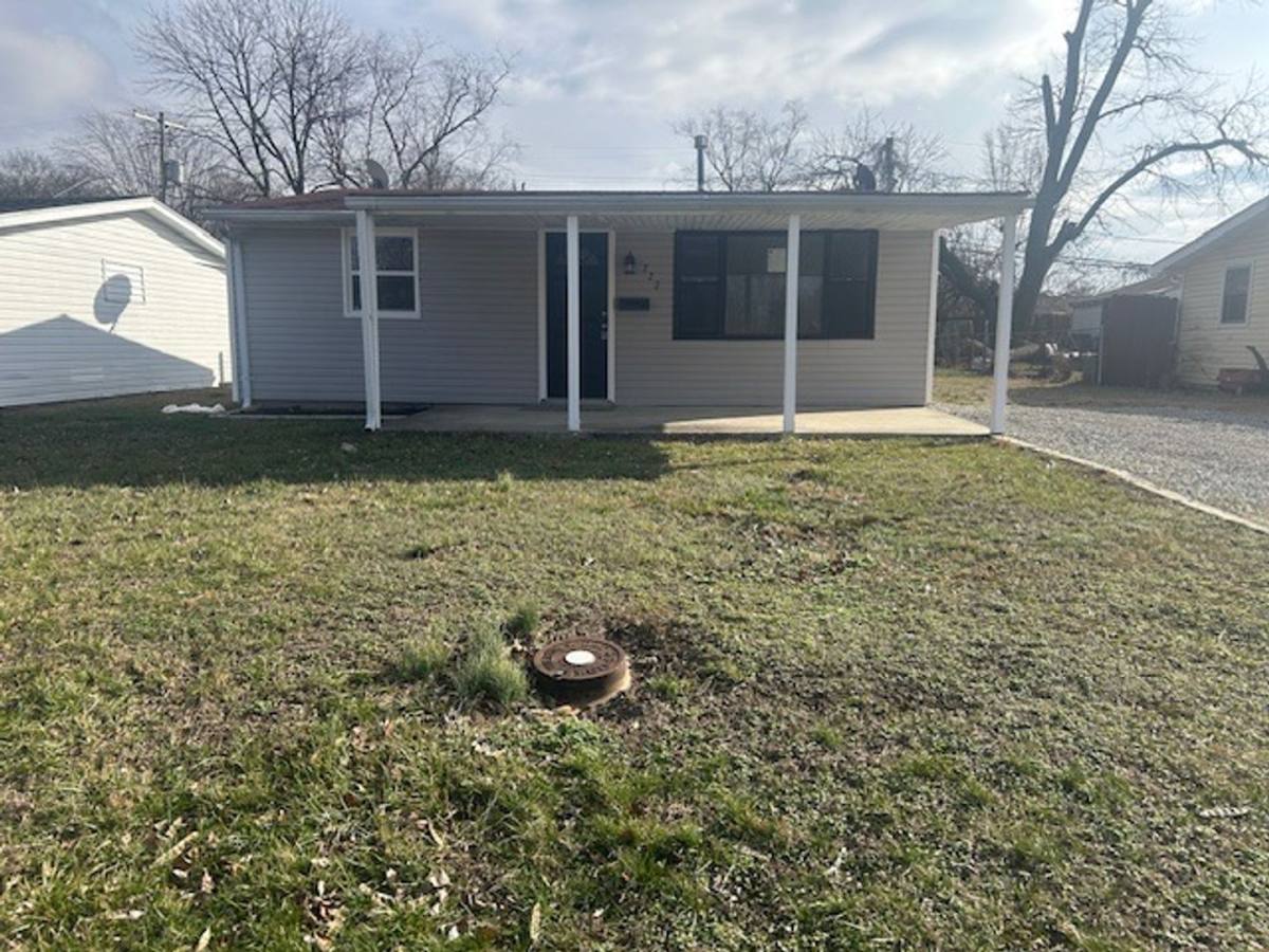 House for rent at 222 St John Dr, East Saint Louis, IL 62206