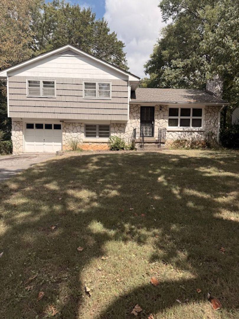 House for rent at 1525 Park St, Bowling Green, KY 42101