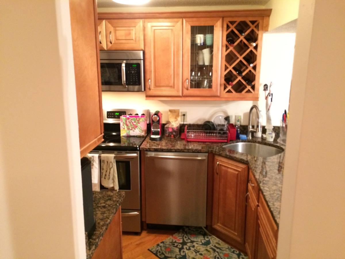 Condo for rent at 38 N Main St, West Hartford, CT 06107