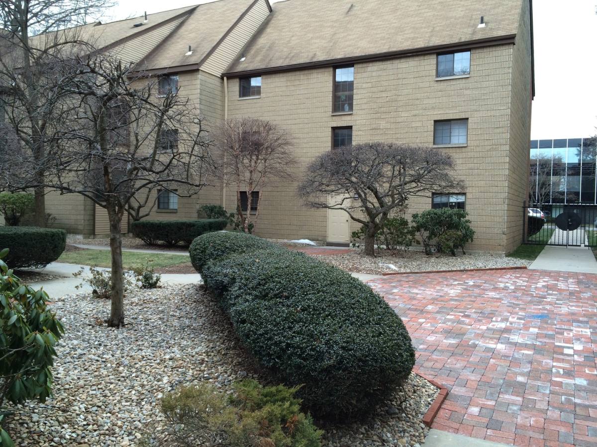 Condo for rent at 38 N Main St, West Hartford, CT 06107