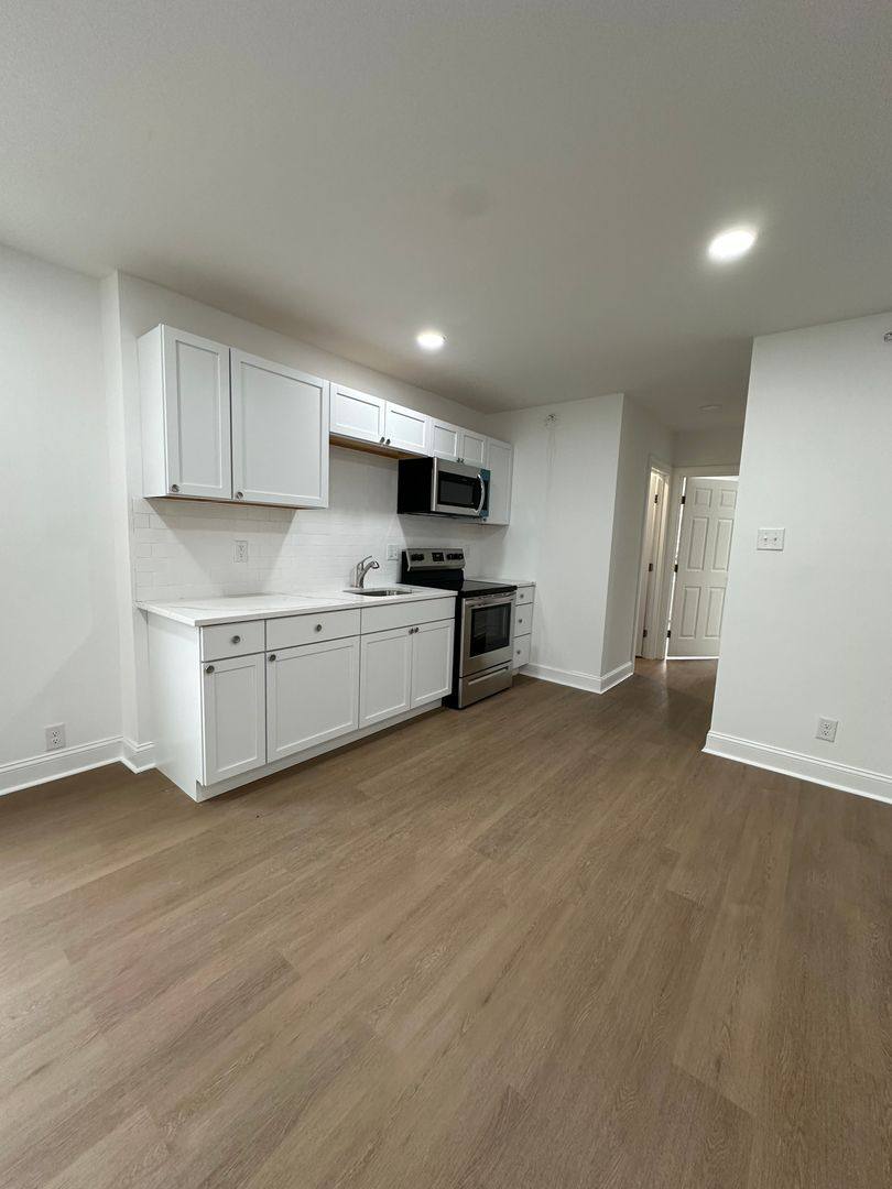 Apartment for rent at 1209 N Franklin St, Philadelphia, PA 19122