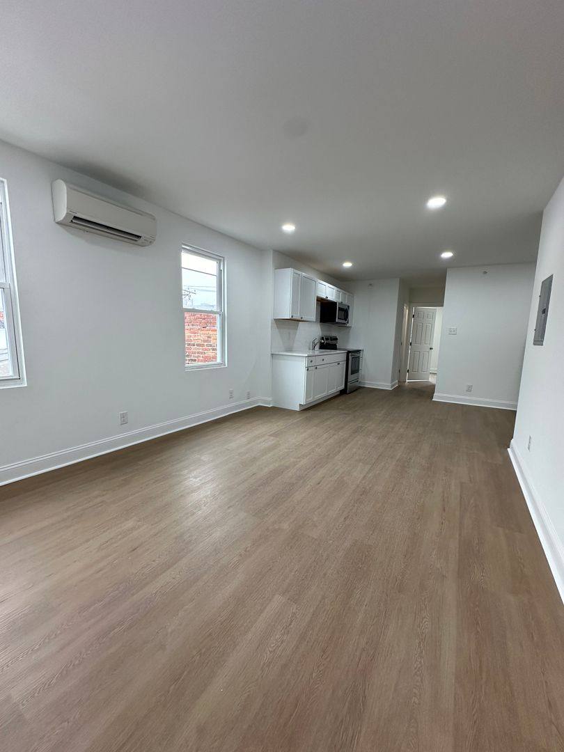 Apartment for rent at 1209 N Franklin St, Philadelphia, PA 19122