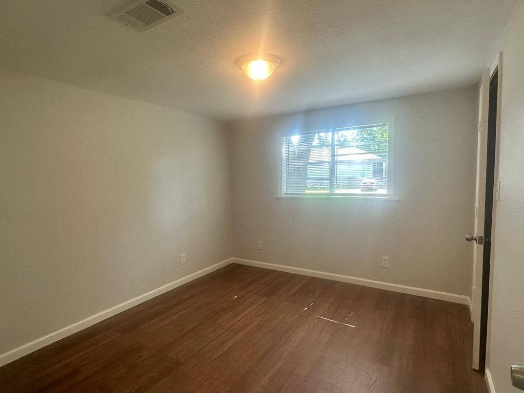 Apartment for rent at 125 Kellum #125, Liberty, TX 77575